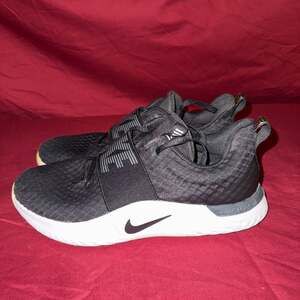 Nike Renew Arena Black White Training Shoes Men’s Size 9.5